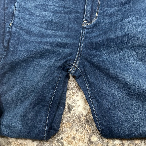 American Eagle Outfitters Dark Blue Flare Jeans - Picture 3 of 5